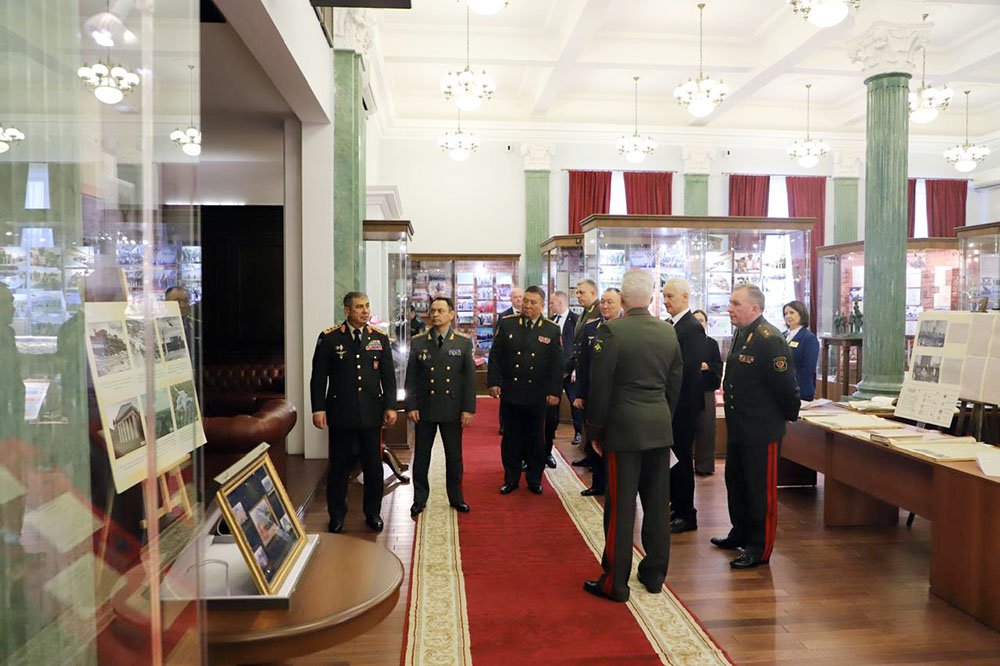 Zakir Həsənov MDB Müdafiə Nazirləri Şurasının növbəti iclasında iştirak edib (FOTO)