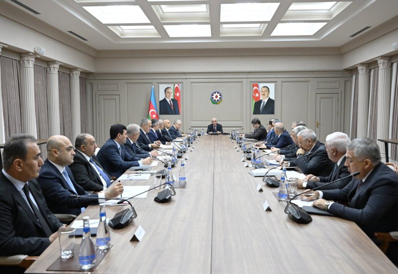 Əli Əsədov leysan yağışları ilə bağlı icra başçılarına tapşırıq verdi