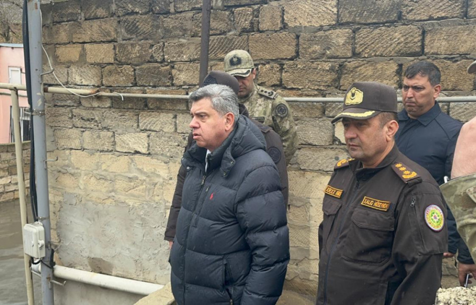 Keşlədə 58 vətəndaş təhlükəsiz əraziyə təxliyə olunub - FHN (FOTO/VİDEO) (YENİLƏNİB-2)