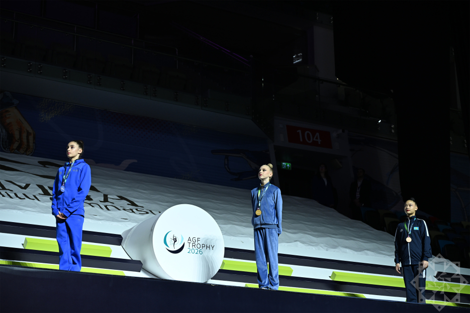 Azərbaycan gimnastı “AGF Trophy” turnirində gümüş medal qazanıb (FOTO)