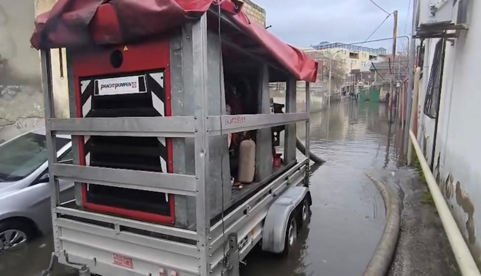 Keşlədə 58 vətəndaş təhlükəsiz əraziyə təxliyə olunub - FHN (FOTO/VİDEO) (YENİLƏNİB-2)