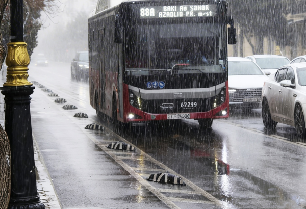 Bakıda sürüşmə təhlükəsinə görə bu avtobusların hərəkət qrafiki dəyişdirildi