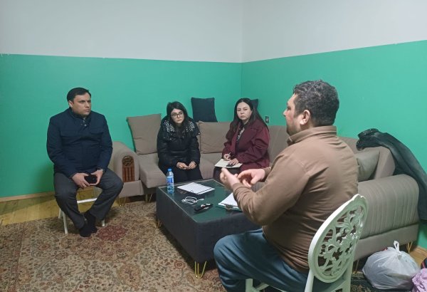 Övladının dəfnində canlı yayım açan 9 uşaq atası nəzarətə götürülüb