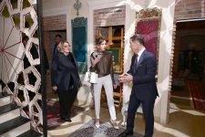 Tbilisidə Birinci xanım Mehriban Əliyevanın şərəfinə lanç verilib (FOTO)