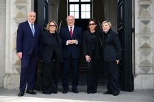 Azərbaycanın Birinci xanımı Mehriban Əliyeva Tbilisidə Gürcüstan Milli Muzeyində olub (FOTO)