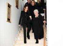 Birinci xanım Mehriban Əliyeva Tbilisidə Mirzə Fətəli Axundzadə adına Azərbaycan Mədəniyyəti Muzeyi ilə tanış olub (FOTO)