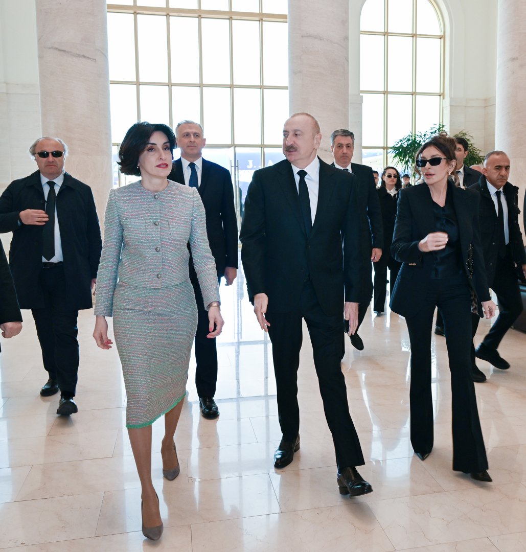 Prezident İlham Əliyev Gürcüstana dövlət səfərinə gəlib (FOTO/VİDEO)