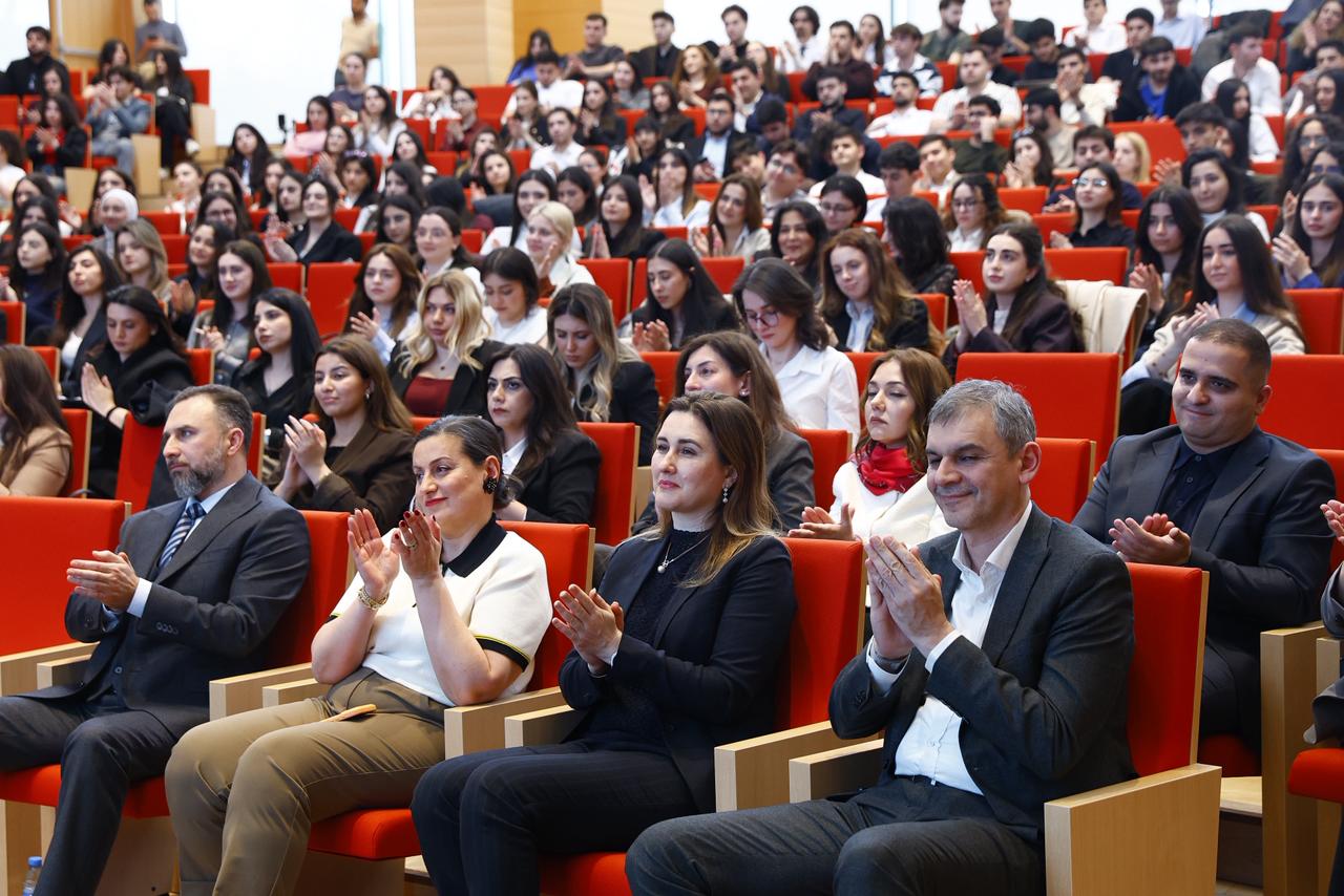 ADA Universitetində Karyera Hazırlığı Həftəsinə start verilib (FOTO)