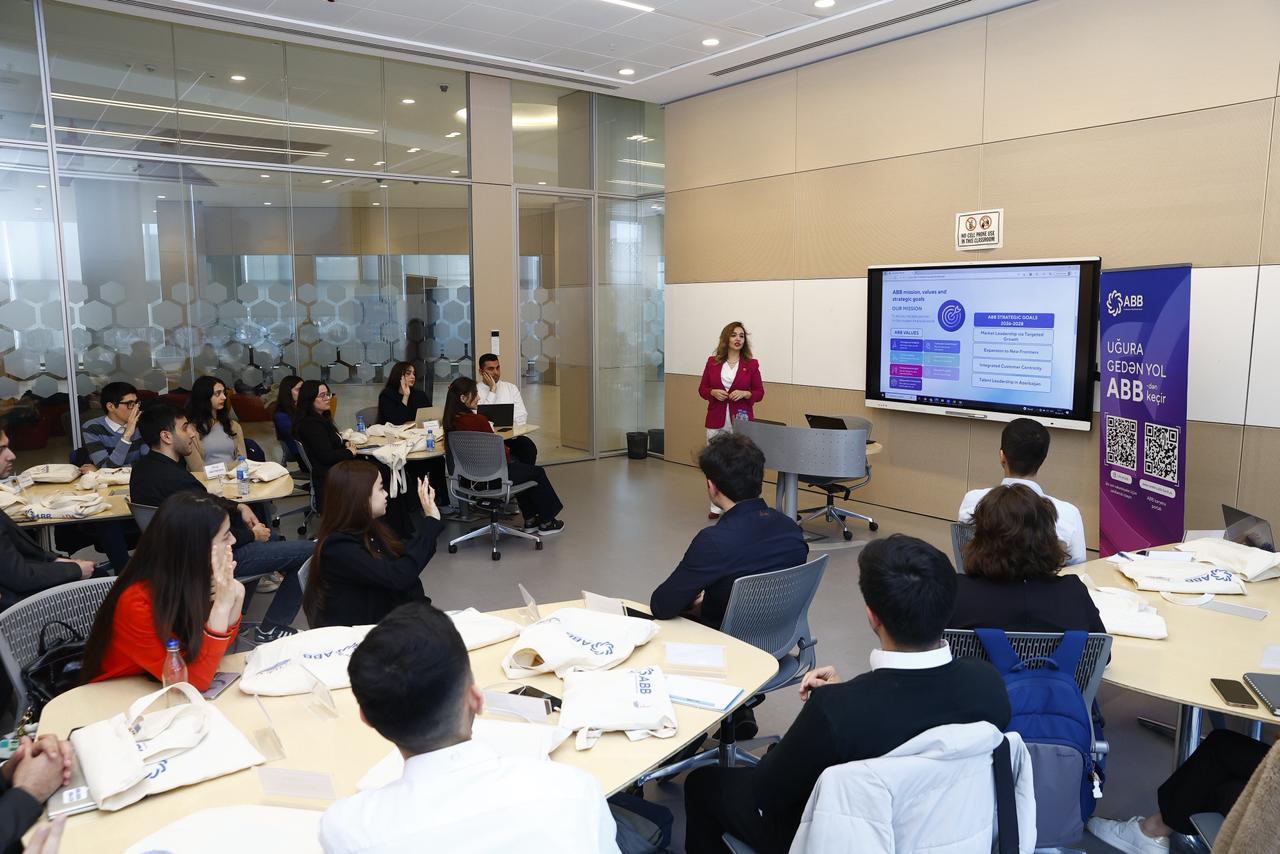 ADA Universitetində Karyera Hazırlığı Həftəsinə start verilib (FOTO)