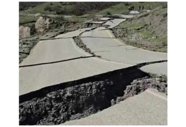 Quba–Qonaqkənd yolu yararsız hala düşdü (VİDEO)