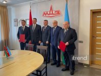 Minskdə Gəncə Avtomobil Zavodunda MAZ şassisi əsasında yeni partiya kommunal texnikanın yığılması ilə bağlı saziş imzalanıb (FOTO)