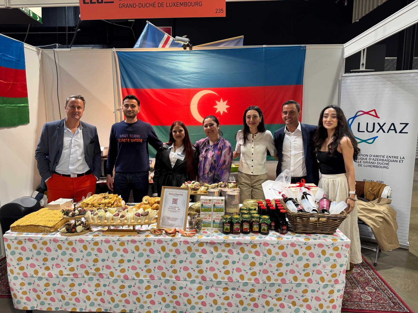 Lüksemburqda Azərbaycan stendinə böyük maraq olub (FOTO)