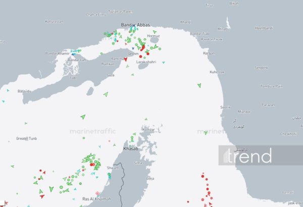 Atəşkəsdən sonra ilk gəmilər Hörmüz boğazından keçib