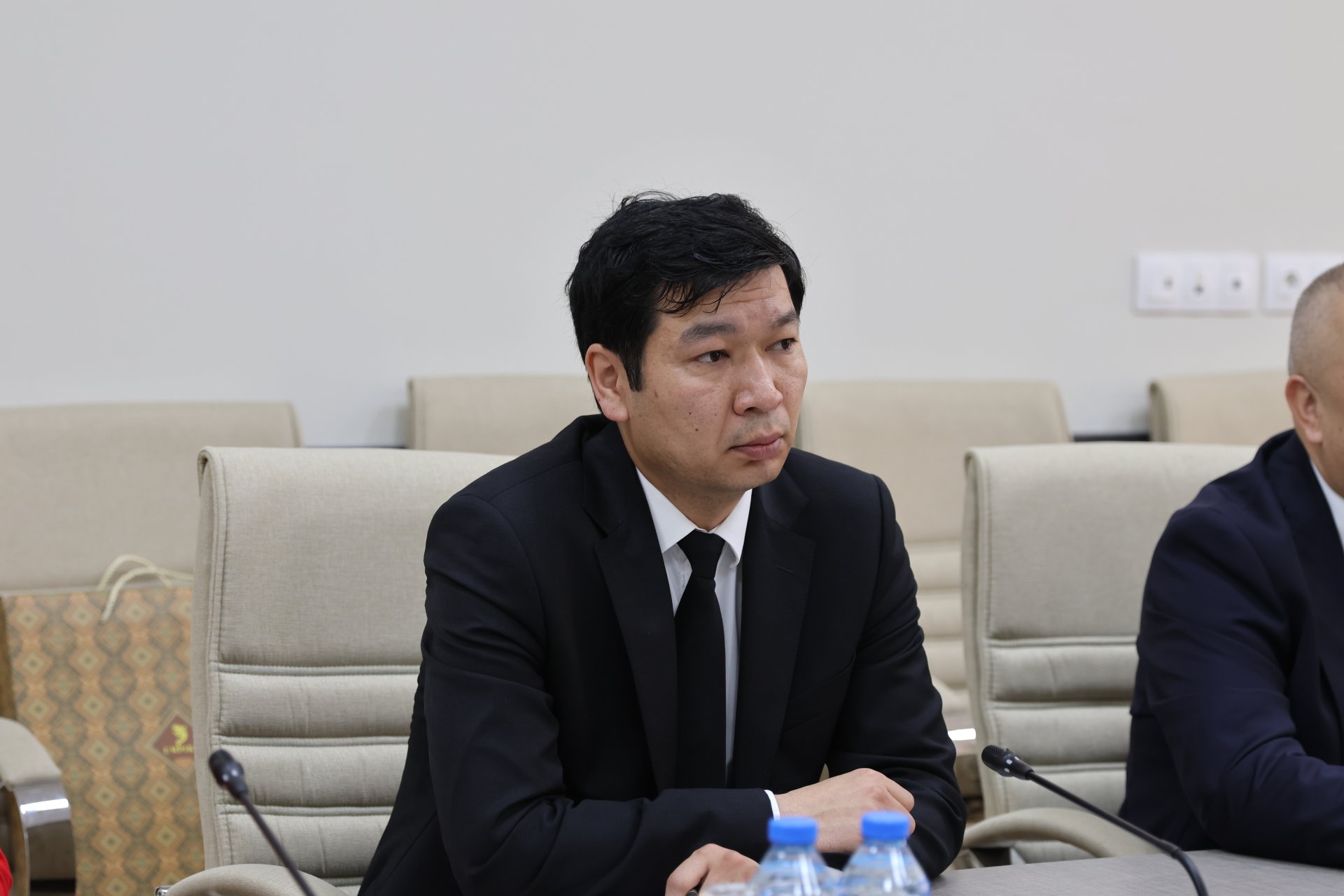 Azərbaycan və Qazaxıstan arasında media sahəsində tərəfdaşlıq müzakirə edilib (FOTO)