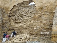 İçərişəhərin qala divarında aşınma baş verən ərazidən son görüntülər (FOTO/VİDEO)