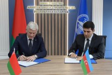 Belaruslu nazir Azerbaycan tikinti assosiasiyasının rəhbər heyətini qəbul edib (FOTO)