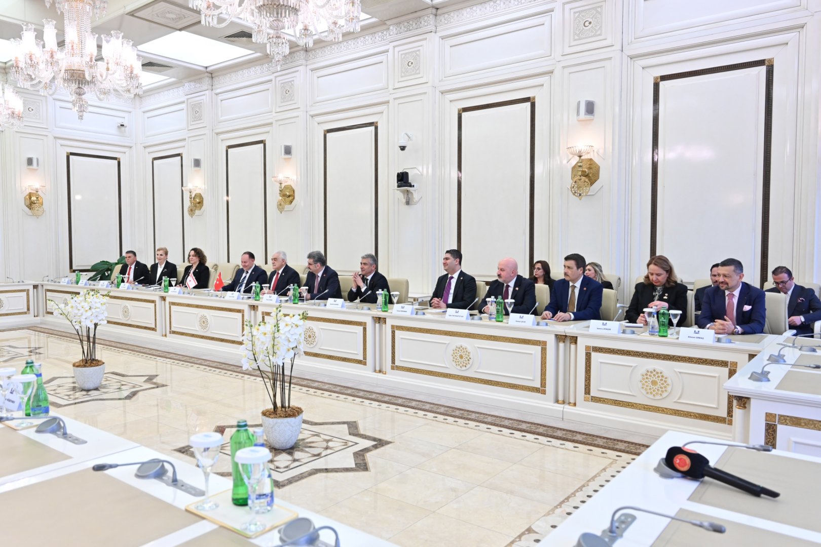 Sahibə Qafarova Azərbaycan, Türkiyə və Şimali Kipr parlamentlərinin dostluq qruplarının 3-cü görüşünün iştirakçıları ilə görüşüb (FOTO)