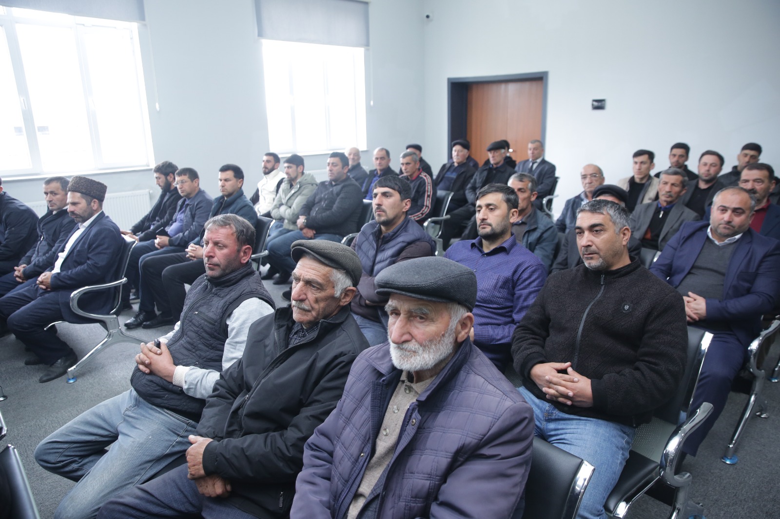 Xaçmazın Palçıqoba kəndində sakinlərin müraciət və təklifləri dinlənilib (FOTO)