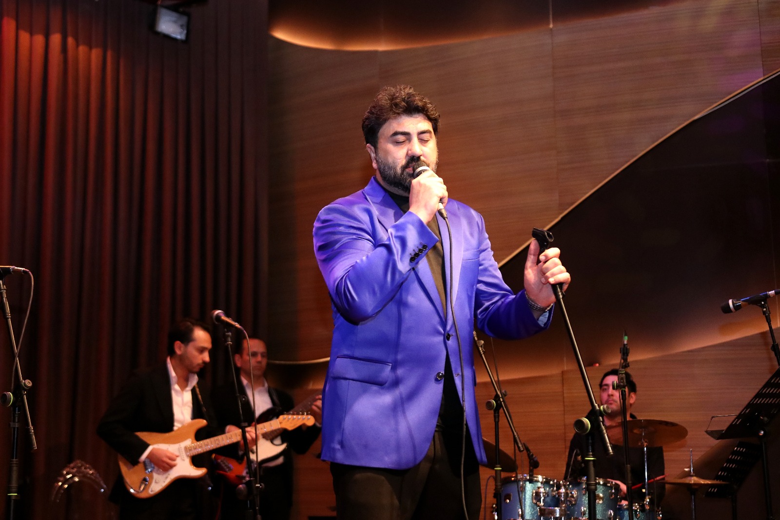 “Arzuların melodiyası” adlı konserti keçirilib (FOTO)