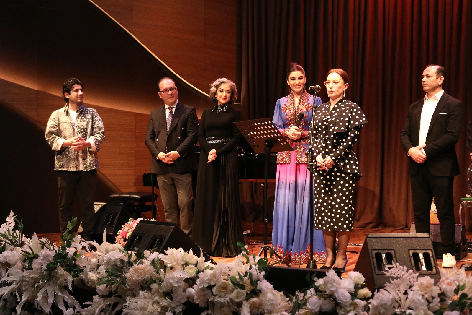 “Arzuların melodiyası” adlı konserti keçirilib (FOTO)