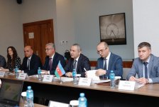 Bakı və Tbilisi avtomobil daşımalarında kvotanı artırdı (FOTO)