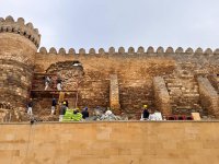 İçərişəhərdə qala divarının qismən dağılmasının səbəbi açıqlanıb (FOTO)