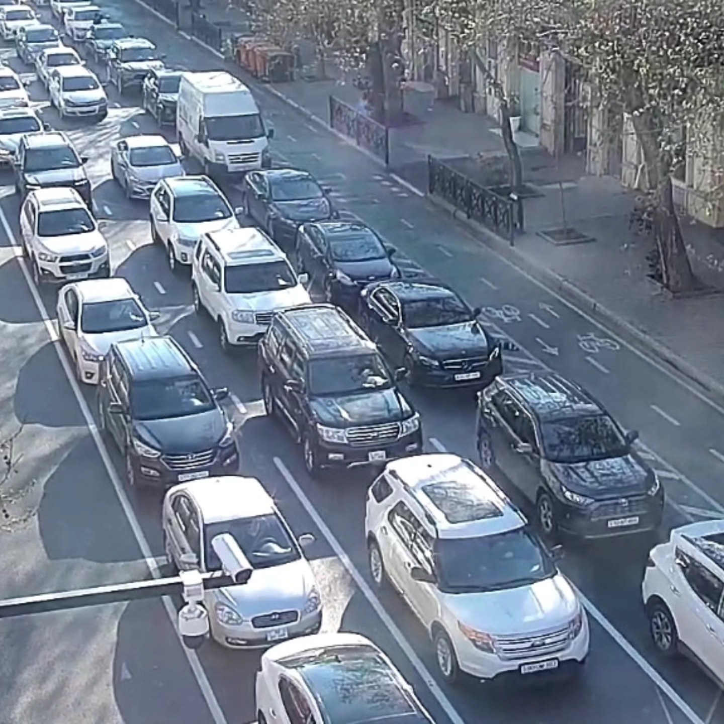 DİQQƏT: Bu yollarda tıxac var - SİYAHI (FOTO)