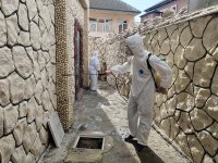 Keşlə qəsəbəsində yağışdan sonra yaranan fəsadlar aradan qaldırılır (FOTO)