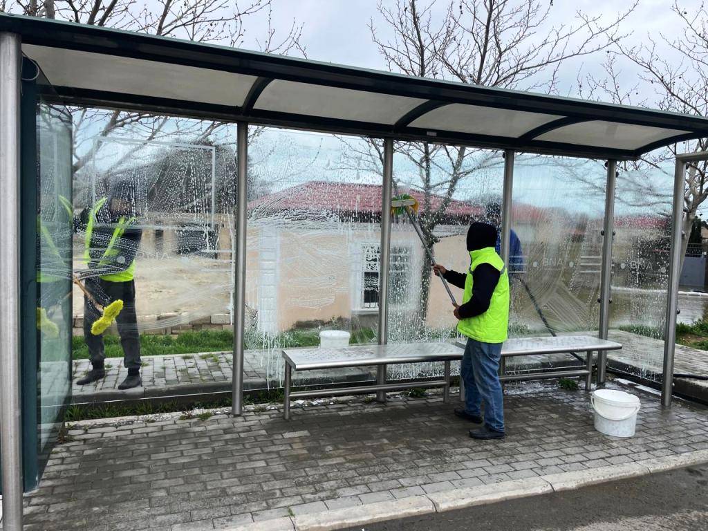 Paytaxt küçələri yuyulub (FOTO)