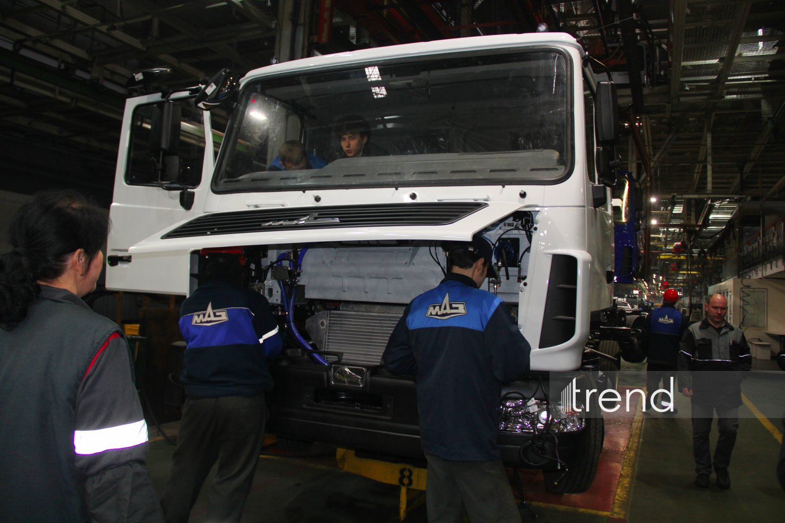 GAZ və MAZ arasında bağlanmış yeni saziş Azərbaycan-Belarus iqtisadi əlaqələrinin inkişafının mərkəzində - Minskdən REPORTAJ (FOTO)