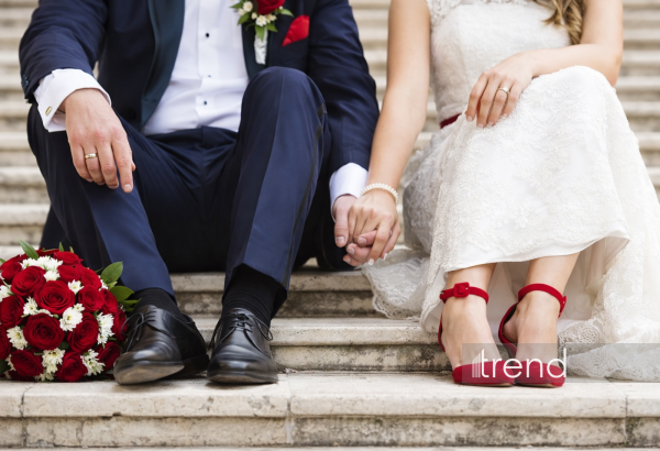 Qohum evliliyi ilə bağlı mübahisəli sual - Nazirlik cavab verdi