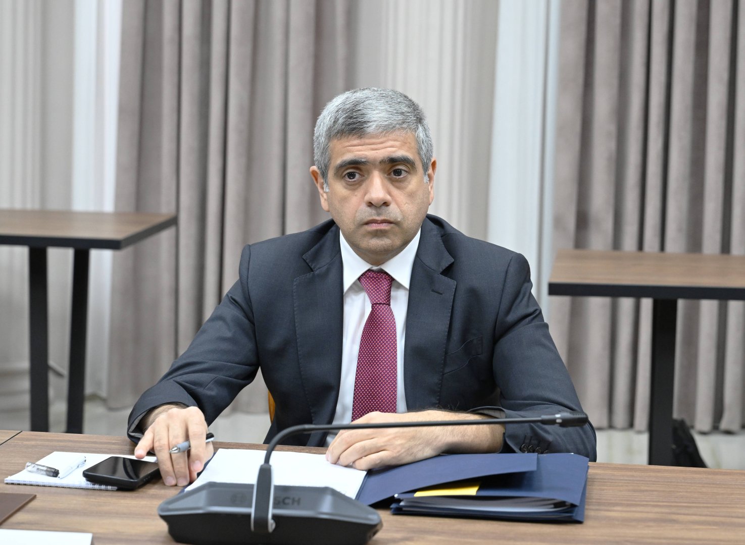 Əli Əsədov büdcə ilə bağlı tapşırıqlar verdi (FOTO)