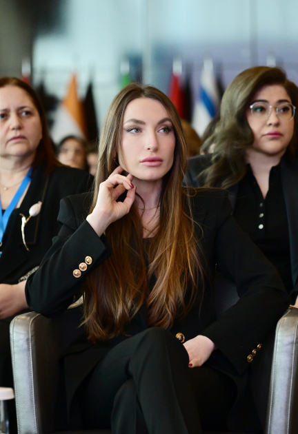 Heydər Əliyev Fondunun vitse-prezidenti Leyla Əliyeva AQEM çərçivəsində keçirilən beynəlxalq konfransın açılış mərasimində çıxış edib (FOTO)