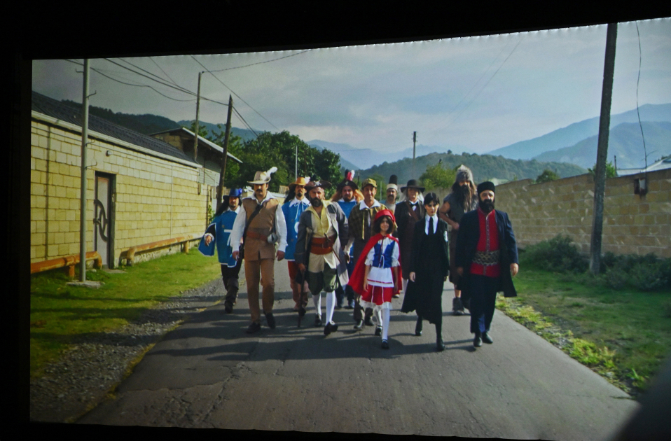 Leyla Əliyeva və Alena Əliyeva “Mən, Lalə, bir də Şerlok Holms 2” filminin ikinci mövsümünün təqdimat mərasimində iştirak ediblər (FOTO)