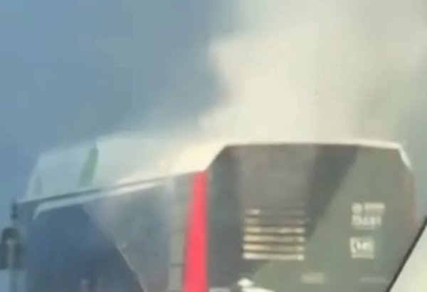 Bakıda avtobusda nasazlıq – sərnişinlər təxliyə edildi (FOTO) (YENİLƏNİB)