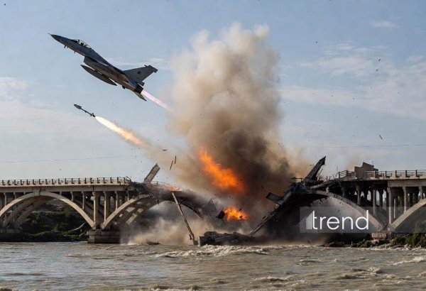 İsrail Livanda Litani çayının sonuncu körpüsünü məhv edib