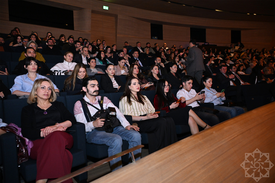 “Akinak” tarixi-bədii filminin premyerası böyük maraqla qarşılanıb (FOTO)