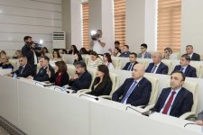 "Azərbaycan iqtisadiyyatının investisiya absorbsiyası" kitabının təqdimat keçirilib (FOTO)