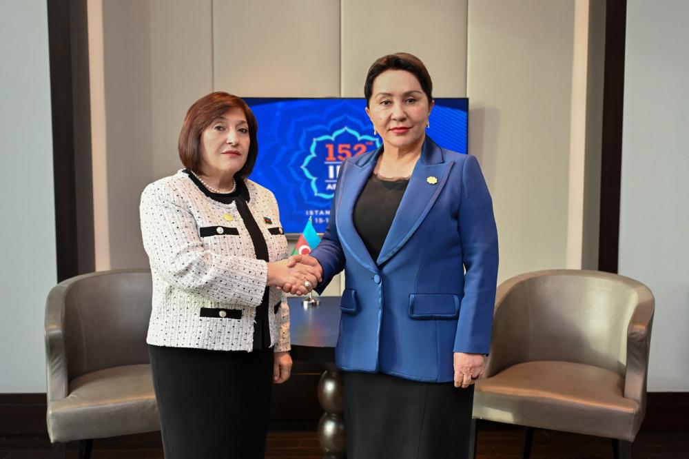 Sahibə Qafarova İstanbulda özbəkistanlı həmkarı ilə görüşdü (FOTO)
