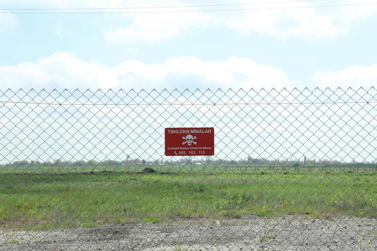 Ağdamda Minalardan və partlamamış hərbi sursatlardan təmizləmə üzrə İşçi qrupun iclası keçirilib (FOTO)