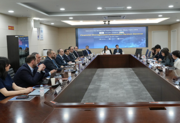Azərbaycan və Koreya arasında rəqəmsal maliyyə idarəçiliyi üzrə əməkdaşlıq genişlənir