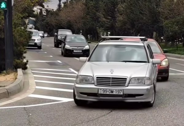 Paytaxtda sürücülərin çaşqınlığına səbəb olan yol ilə bağlı rəsmi açıqlama (VİDEO)