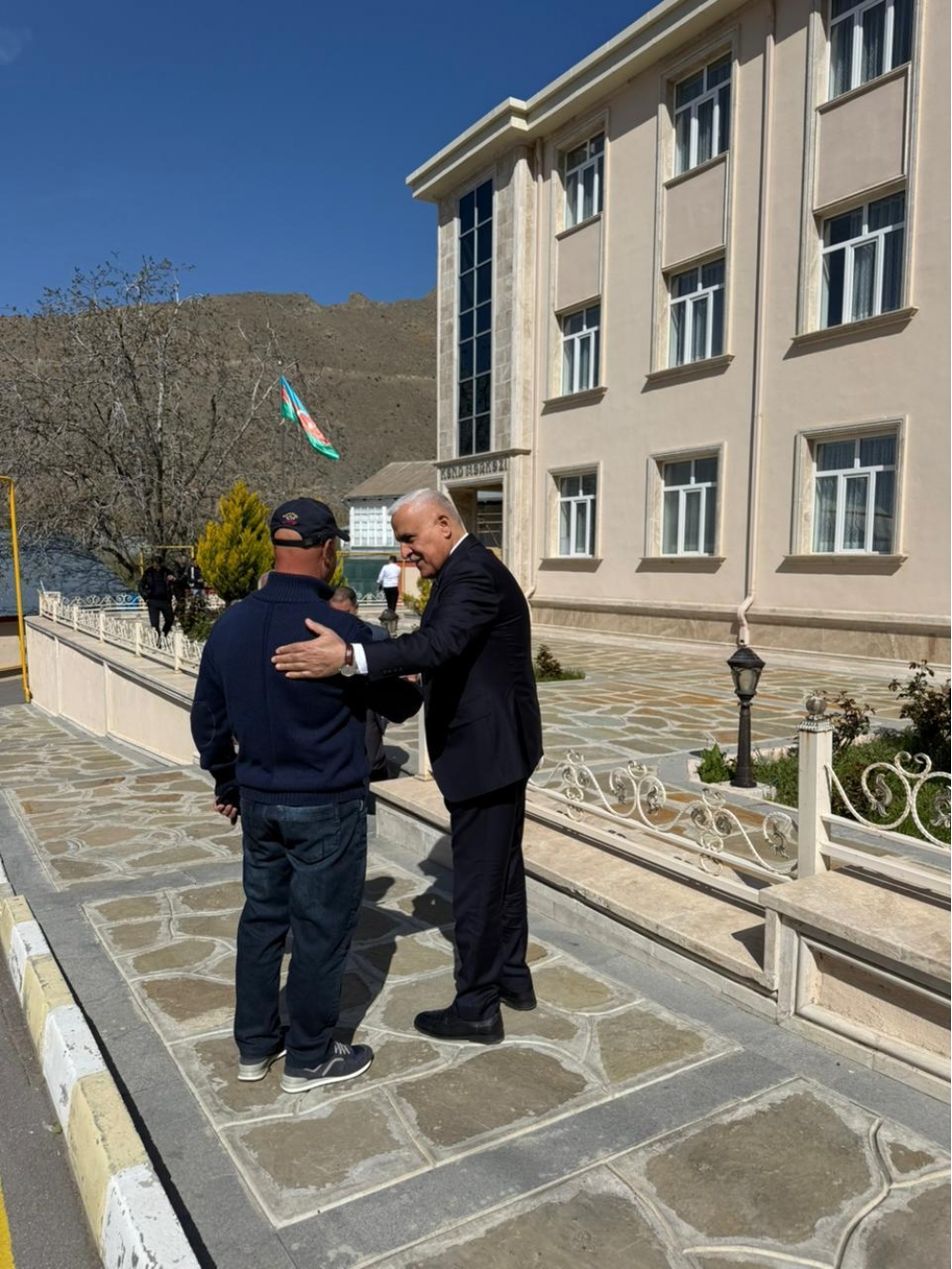 Vüqar Rəhimzadə Ordubadda seçiciləri ilə növbəti görüşünü keçirib (FOTO)