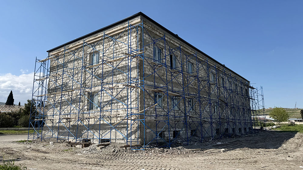 Müdafiə naziri azad edilmiş ərazilərdə yeni hərbi hissələrdə olub - Tapşırıqlar verib (FOTO)