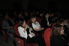 Natiq Qasımova həsr olunan “Ölməz” tamaşası Heydər Əliyev Fondunun dəstəyi ilə Mingəçevirdə təqdim edilib (FOTO)