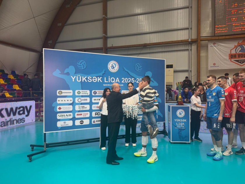 “Xilasedici" komandası voleybol üzrə Azərbaycan çempionu olub (FOTO)