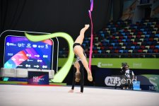 Bədii gimnastika üzrə Dünya kubokunun ikinci günü başa çatıb (FOTO)
