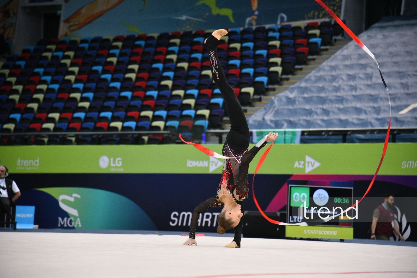 Bədii gimnastika üzrə Dünya kubokunun ikinci günü başa çatıb (FOTO)