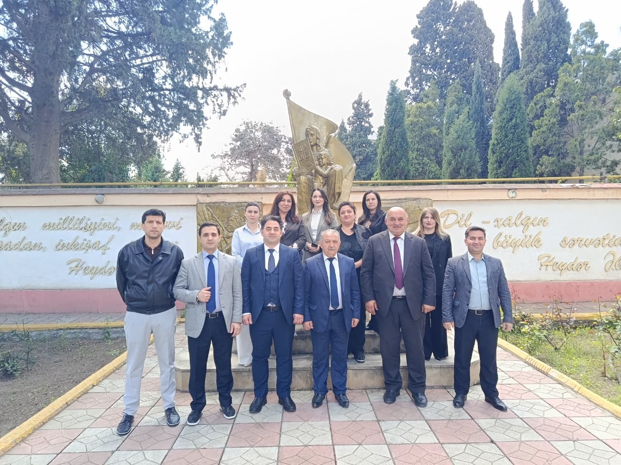 Gələcəyin iqtisadçıları üçün müasir yatırım dərsləri: "InvestAZ" mütəxəssislərindən master-klas (FOTO)