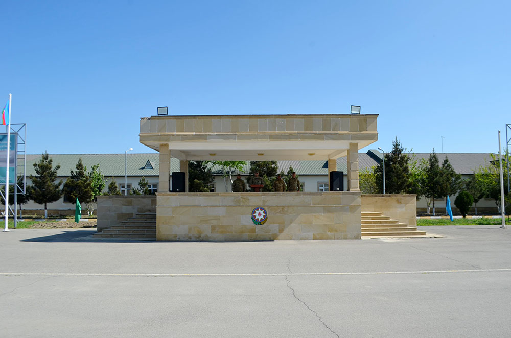 Hərbi vəzifəlilərin təlim toplanışı başlayıb (FOTO)